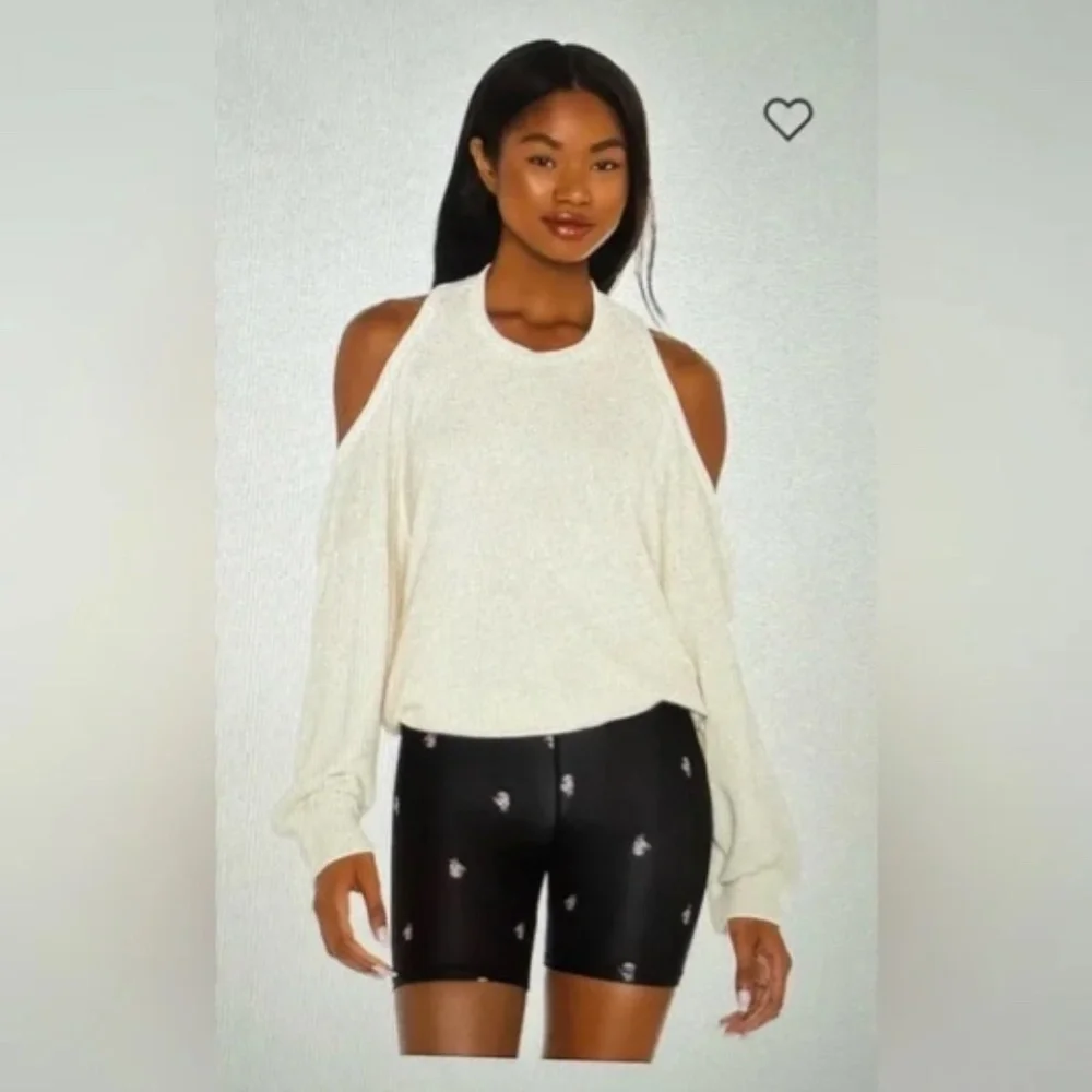 Lanston Halter Open Shoulders and Back Pullover Top/Sweatshirt Cream Size M - Picture 2 of 16